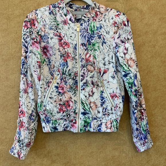 Jacket-style top in Chiffon lined with satin - Picture 1 of 4